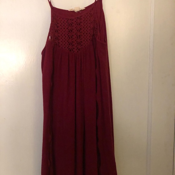 spaghetti strap maroon dress